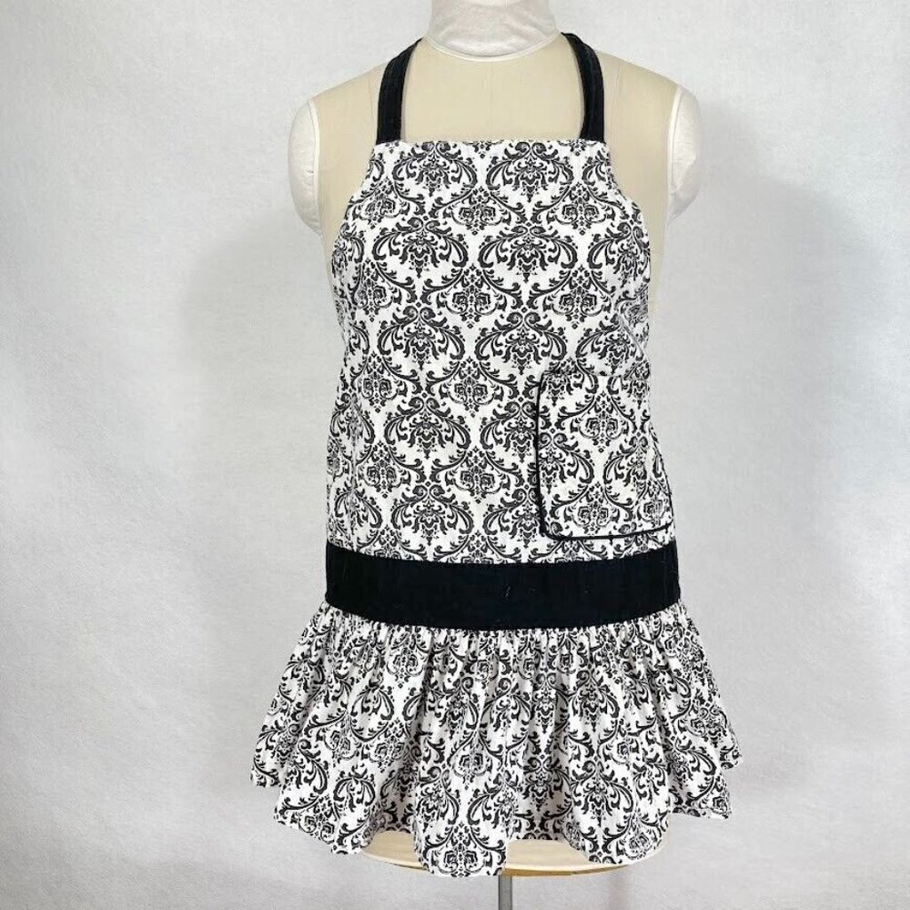 Flirty Aprons Retro Style Floral Scroll Print Black And White Apron OS
